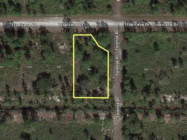 901 Tropicana Dr #24, Indian Lake Estates, FL 33855
