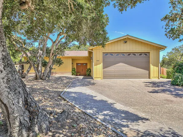 9367 Bur Oak Pl, Salinas, CA 93907