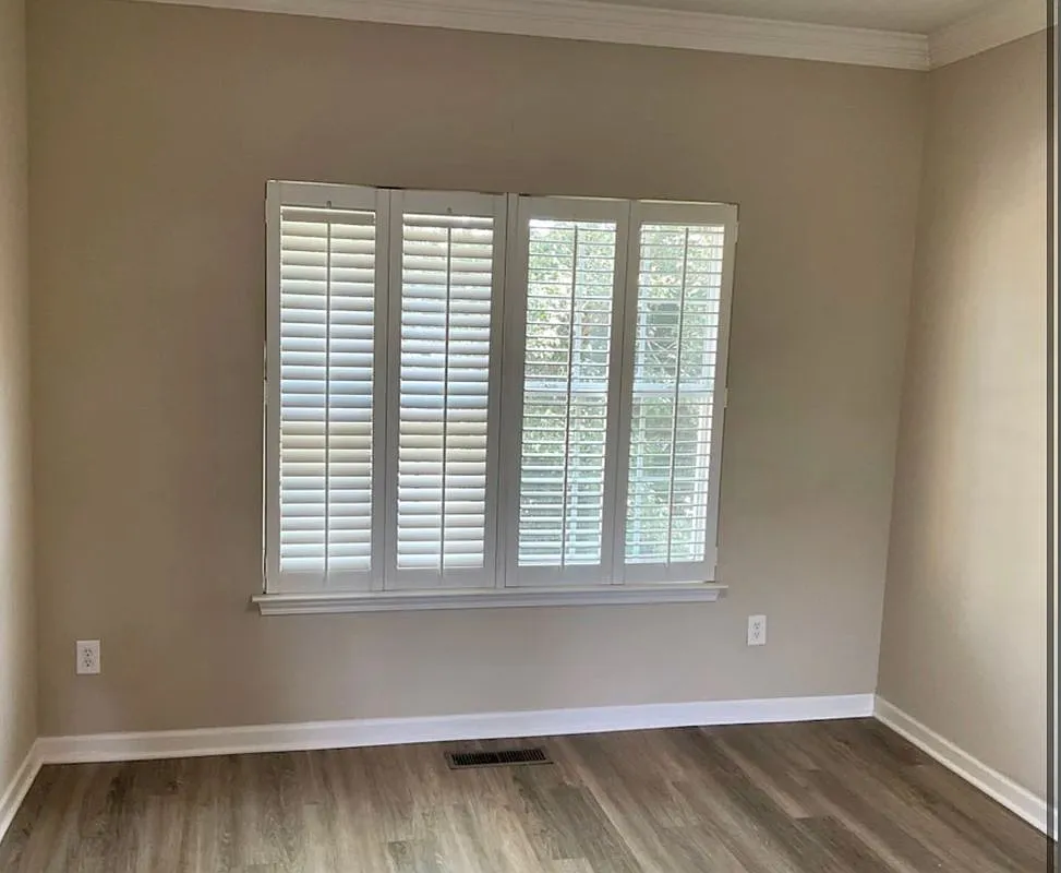 4 bed, 2.0 bath, 2182 sqft, $1,800 — Photo 4