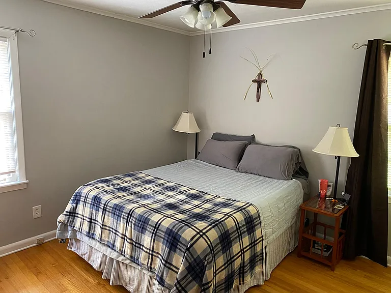 1523 Ivy Rd — Photo 16