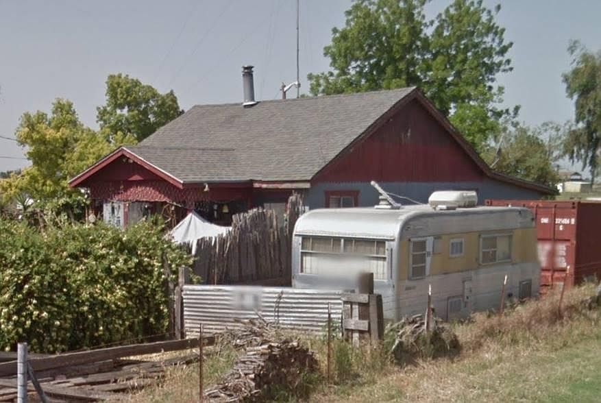 2nd image of 5407 S Commons Rd