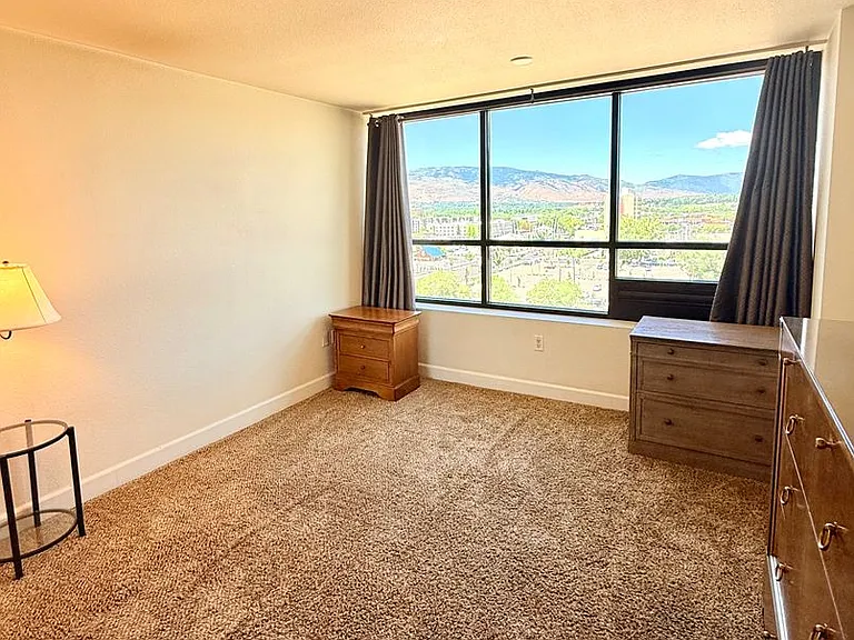 450 N Arlington Ave #1111 — Photo 4