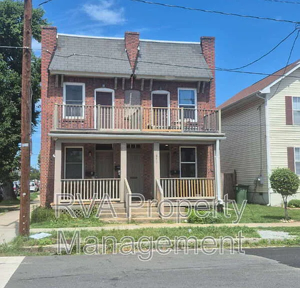 600 N 32nd St #B — Photo 1