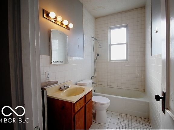 5th image of 36 S Jefferson St