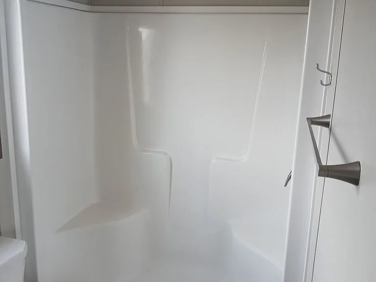 Meadowlark MHC LLC - Rent to Own — Photo 32