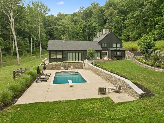 2nd image of 5222 Stillhouse Hollow Rd