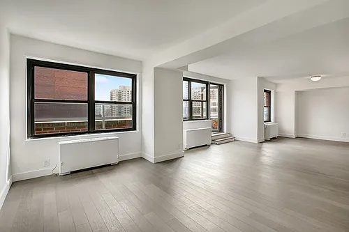120 E 34th St #21K Photo 1 120 E 34th St #21K Photo 1