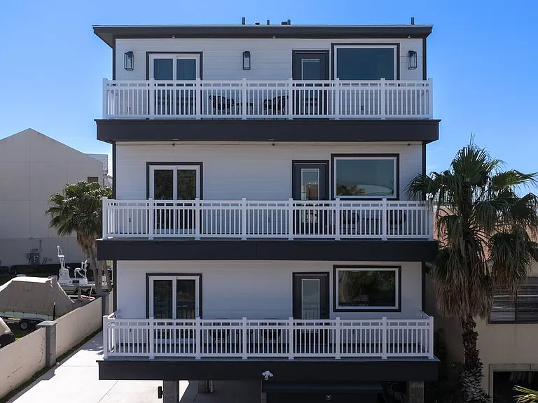 111 W Sunny Isle Dr #201 — Photo 11