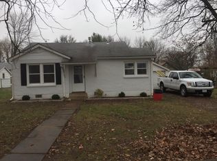 225 Opal St, Saint James, MO 65559