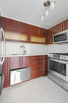 Sold by Compass | media 3