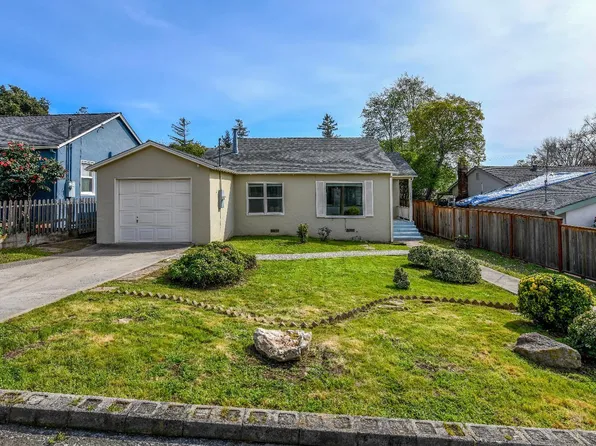 211 E SPRING Street, Napa, CA 94559