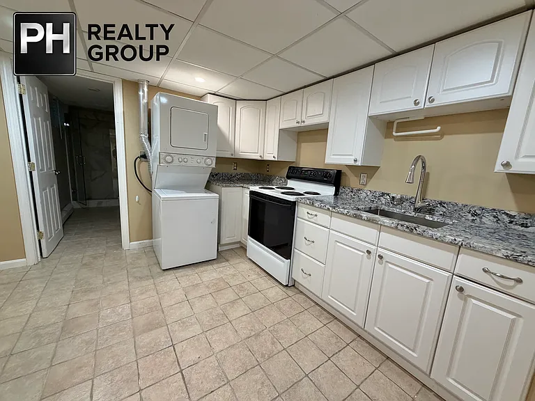 63 Newell Rd #B — Photo 2