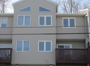 255 Shore Dr, Highlands, NJ 07732