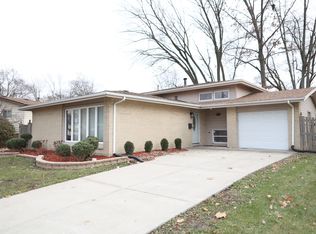409 Seward St, Park Forest, IL 60466