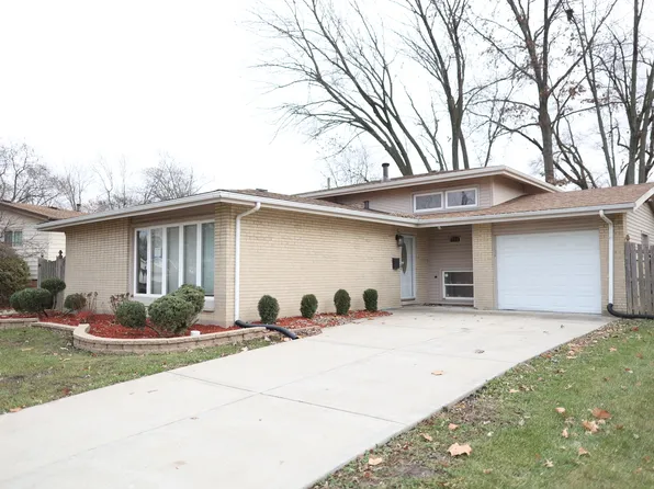 409 Seward St, Park Forest, IL 60466
