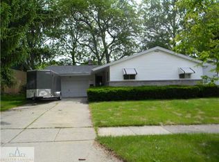 2301 Carol Way, Lansing, MI