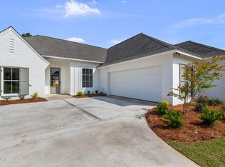 212 Lakecrest Ln, Madison, MS 39110