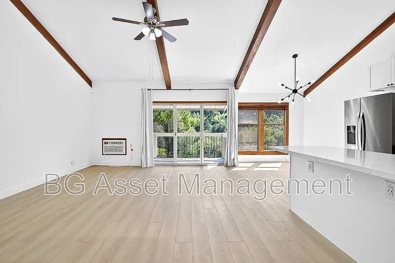 2 bed, 2.0 bath, 1193 sqft, $2,950 — Photo 3