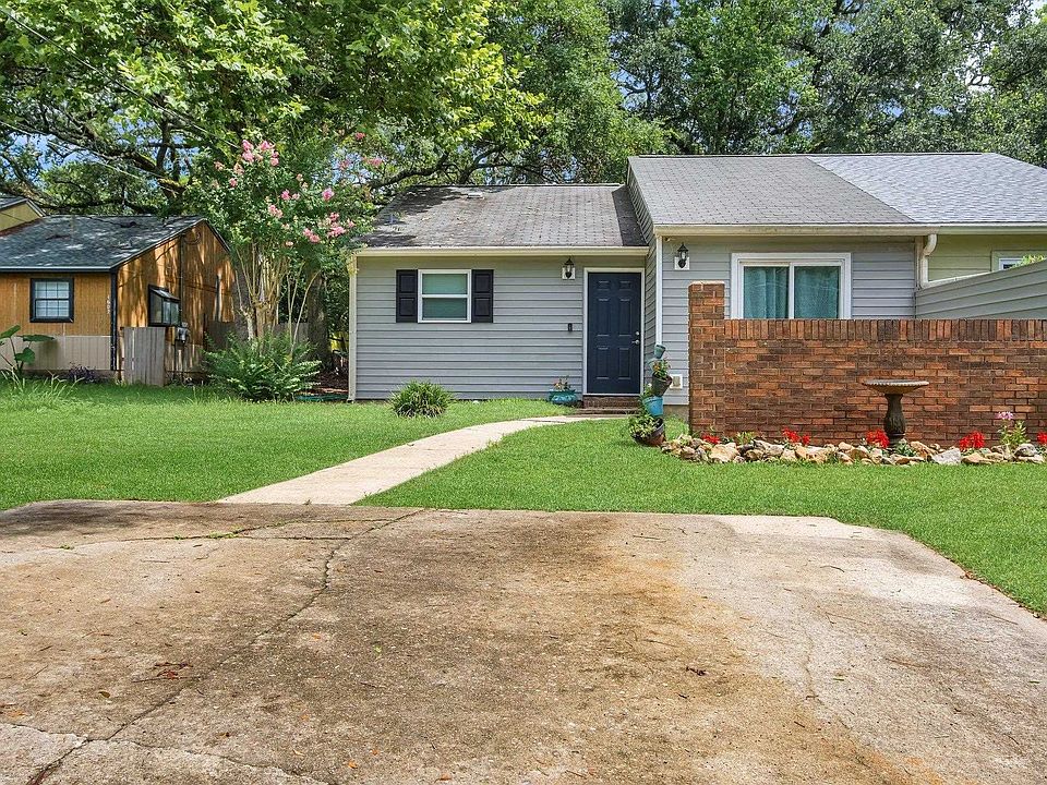 1st image of 1600 Misty Garden Way