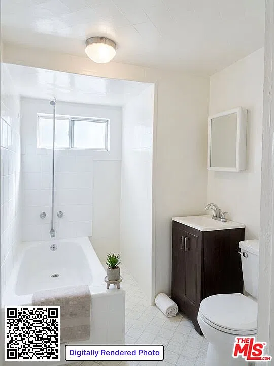 1238 W Adams Blvd — Photo 4