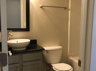 8733 Oak Village Blvd, Lewis Center, OH 43035