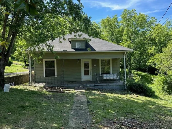 602 Ashbrook St, Park Hills, MO 63601