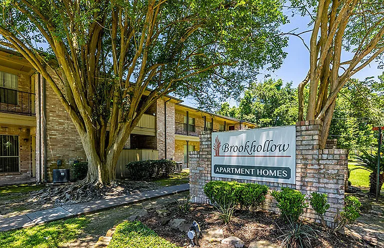 Brookhollow Apartments — Photo 7