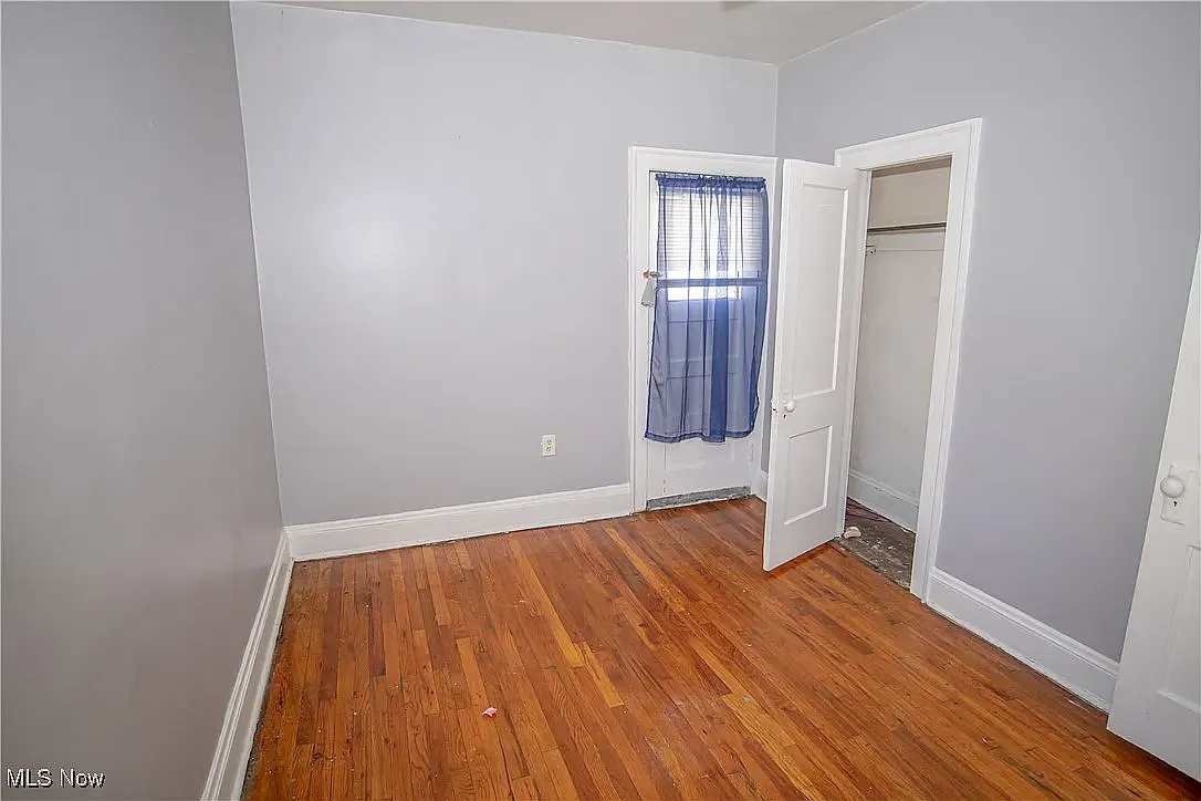 2 bed, 830 sqft, $995 — Photo 1