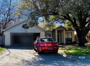 1652 Independence Rd, Blue Mound, TX 76131