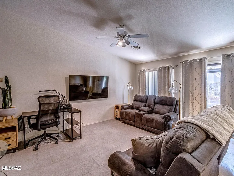 10407 N Fair Desert Dr — Photo 14