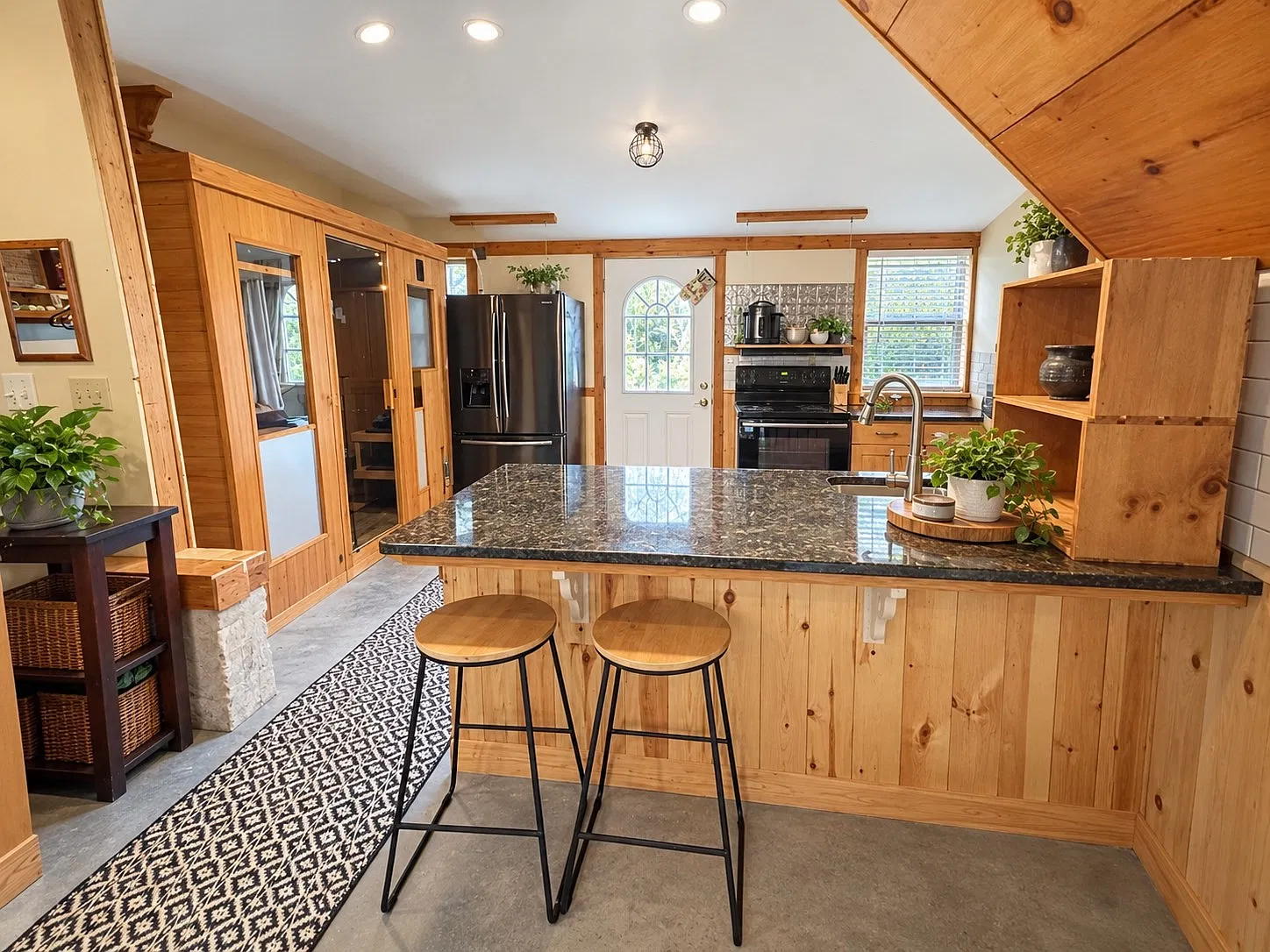 1 bed, 1.0 bath, 1000 sqft, $2,000 — Photo 4