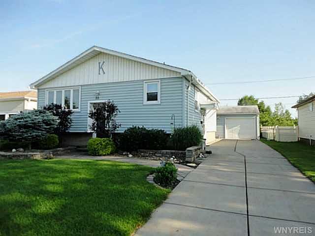 1st image of 55 Sprucewood Dr
