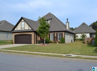 1050 Little Sorrel Dr W, Calera, AL 35040