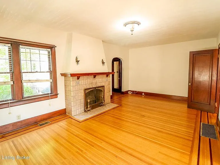 2154 Emerson Ave — Photo 16
