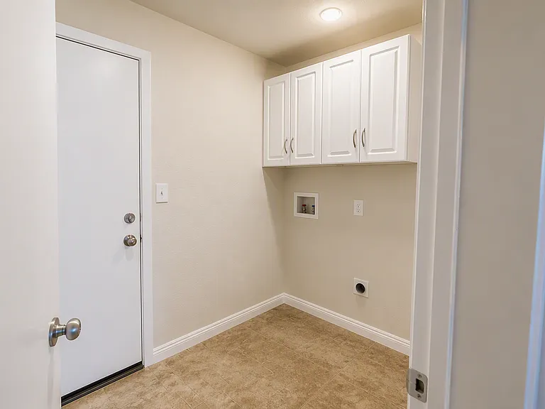 28266 Windsail Ct — Photo 17