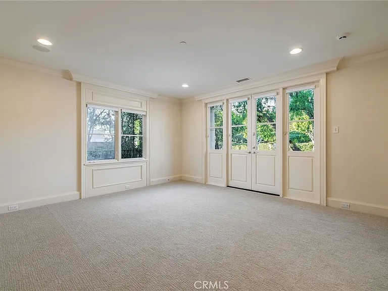 34 Pelican Point Dr — Photo 37