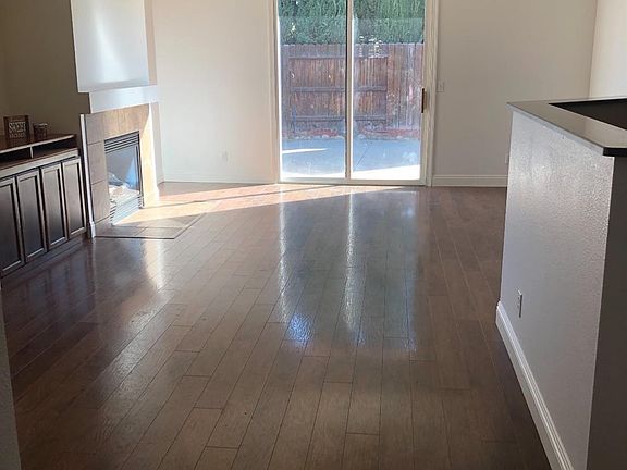5th image of 845 Carson Dr