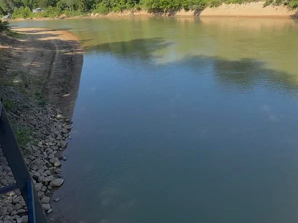 450 Sandy Trl, Biggers, AR 72413