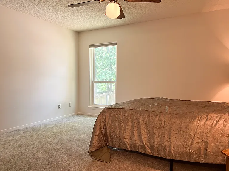 816 Cedar Ridge Dr — Photo 17