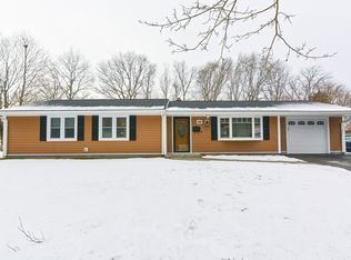 148 Burnside Dr, Swansea, MA 02777