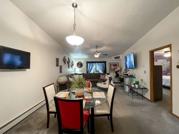 Niles Executive Apartments