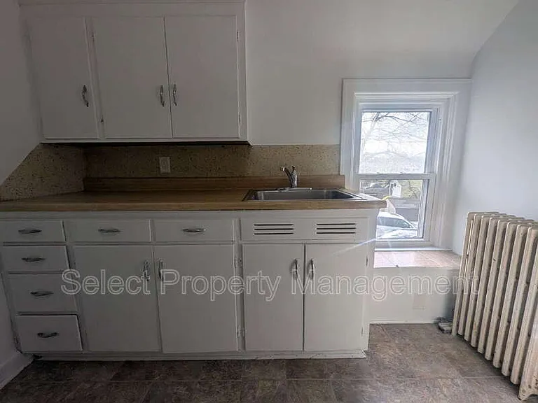 1235 Stophlet St #2 — Photo 9