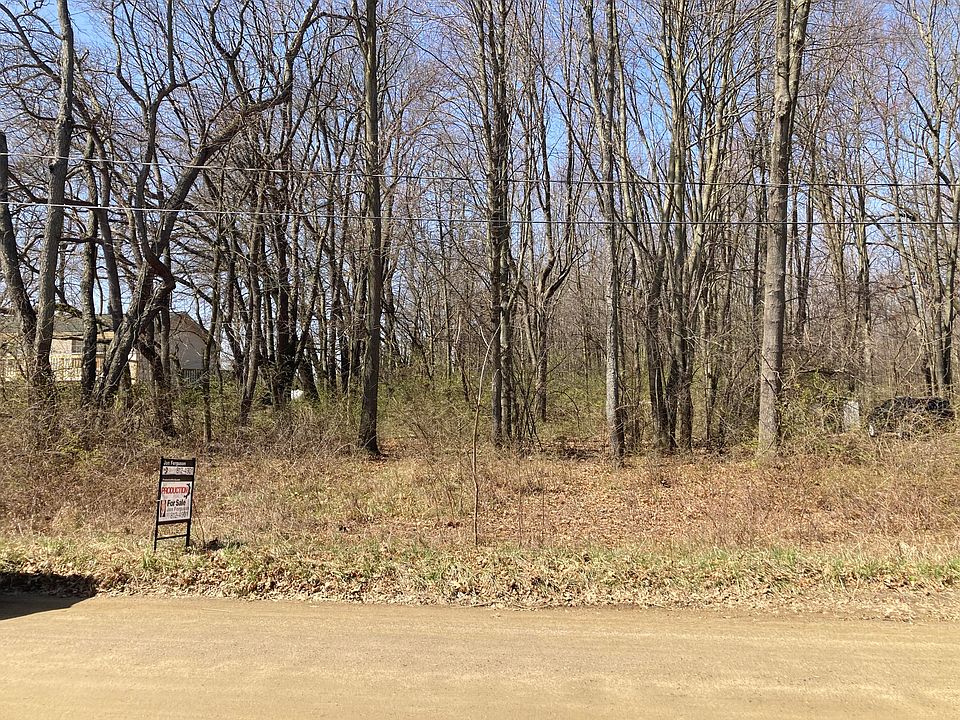 2nd image of 196 Eaglehurst Dr