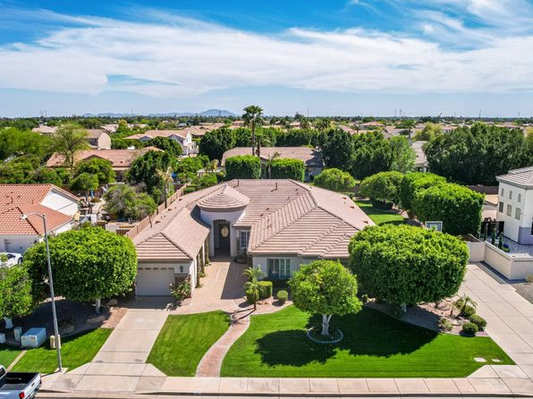 3931 E Fox Cir, Mesa, AZ 85205
