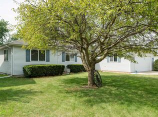 3105 Sharon Dr, Champaign, IL 61822