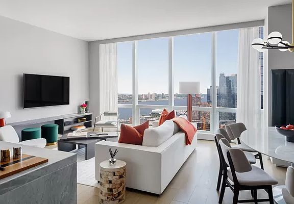 2nd image of 15 Hudson Yards #36G