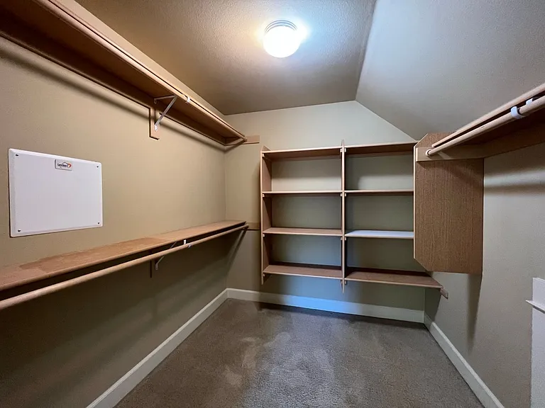 3016 Hazel Ave — Photo 10