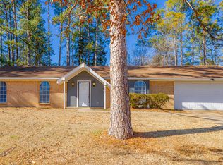 3867 Henderson Rd, Jackson, MS 39272