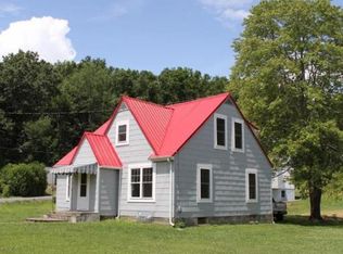 8 Lower Anglins Creek Rd, Nallen, WV 26680