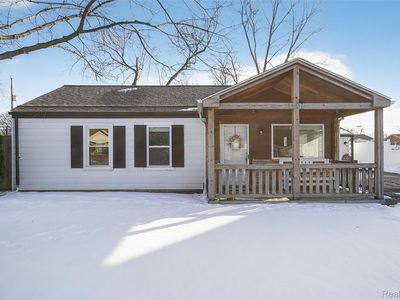 32481 Florence St, Garden City, MI, 48135
